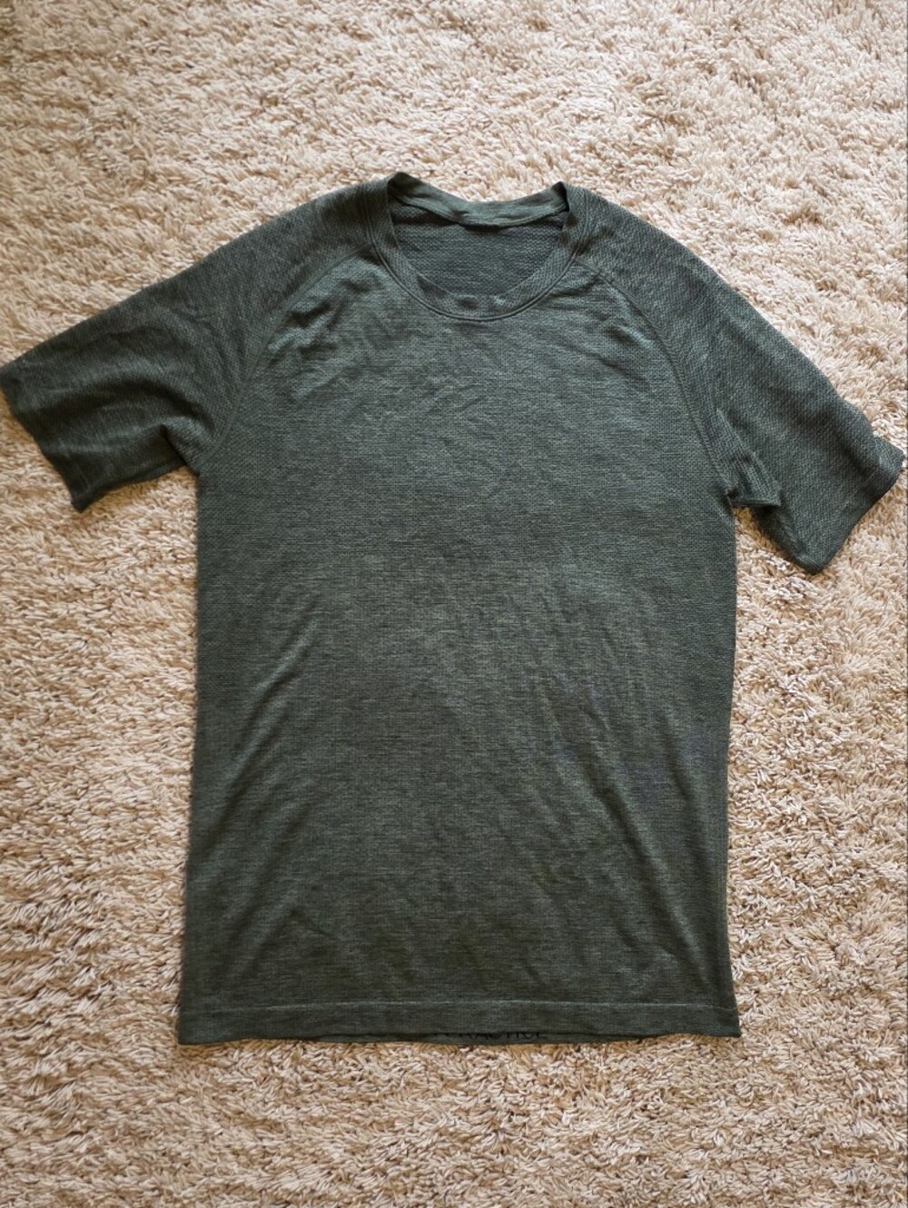 lululemon athletica Short Sleeve Crew Tee in Olive
